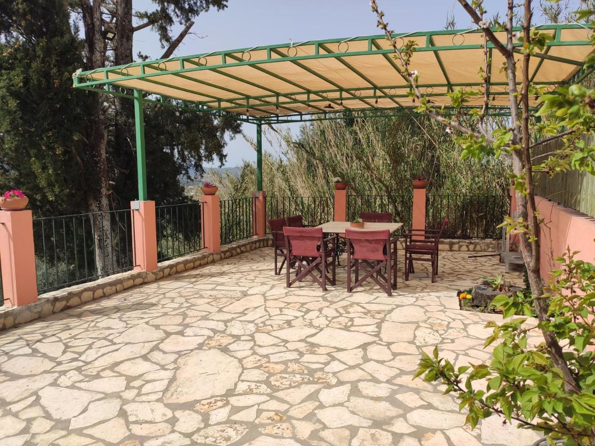 Eleni'S Traditional House In Agrafi Agrafoi Exterior photo